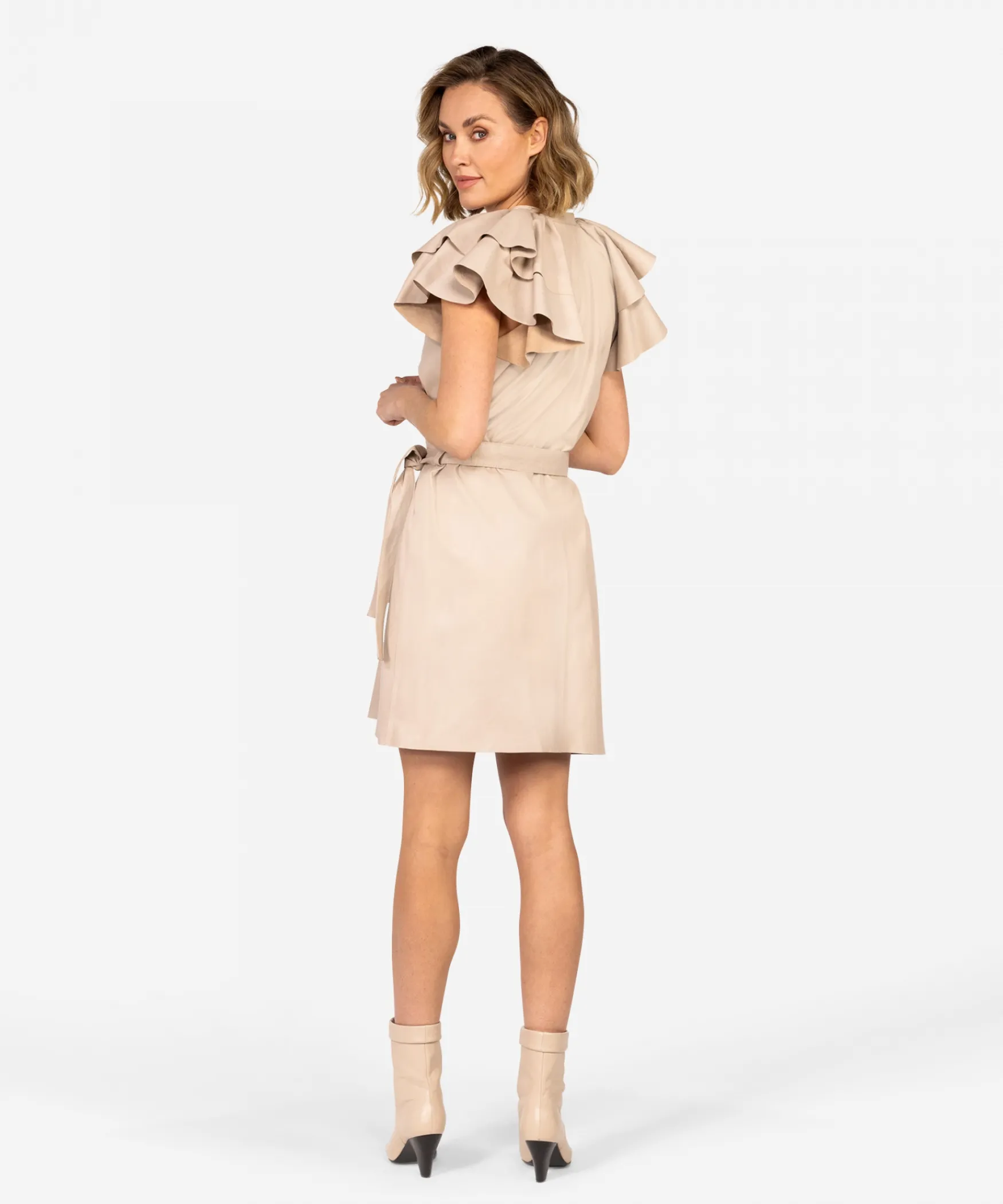 IBANA Driffle | Almond white< Midi Jurken | Leren Jurken