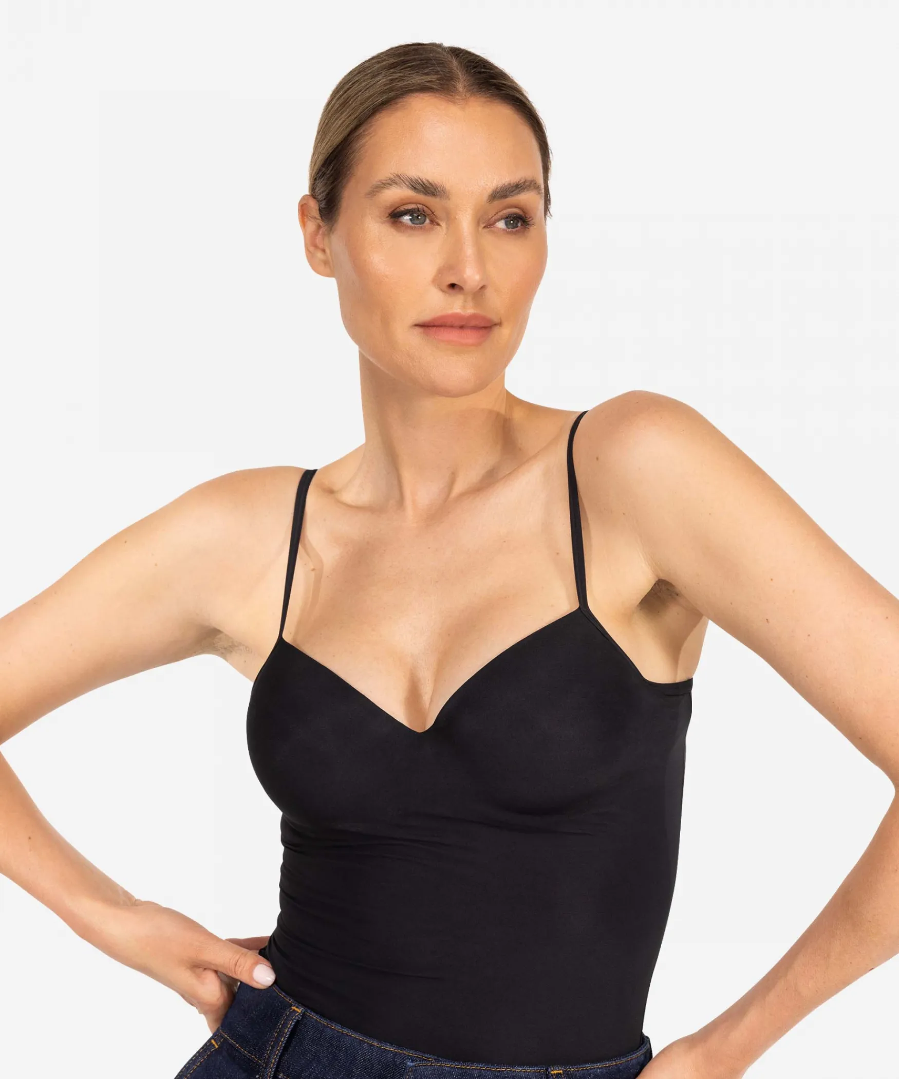 IBANA Eden | < Tops