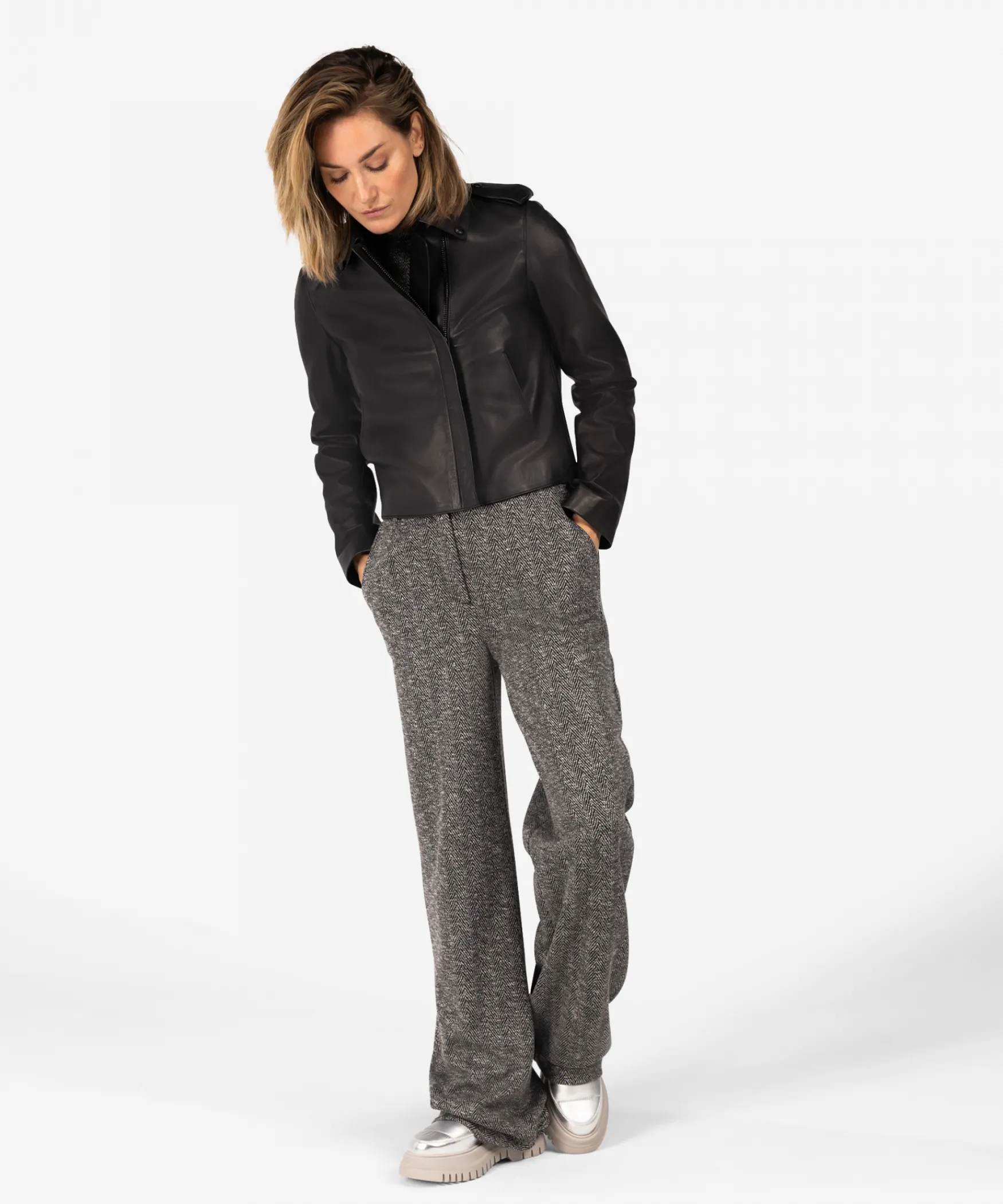 IBANA Janey | Black< Leren Jassen