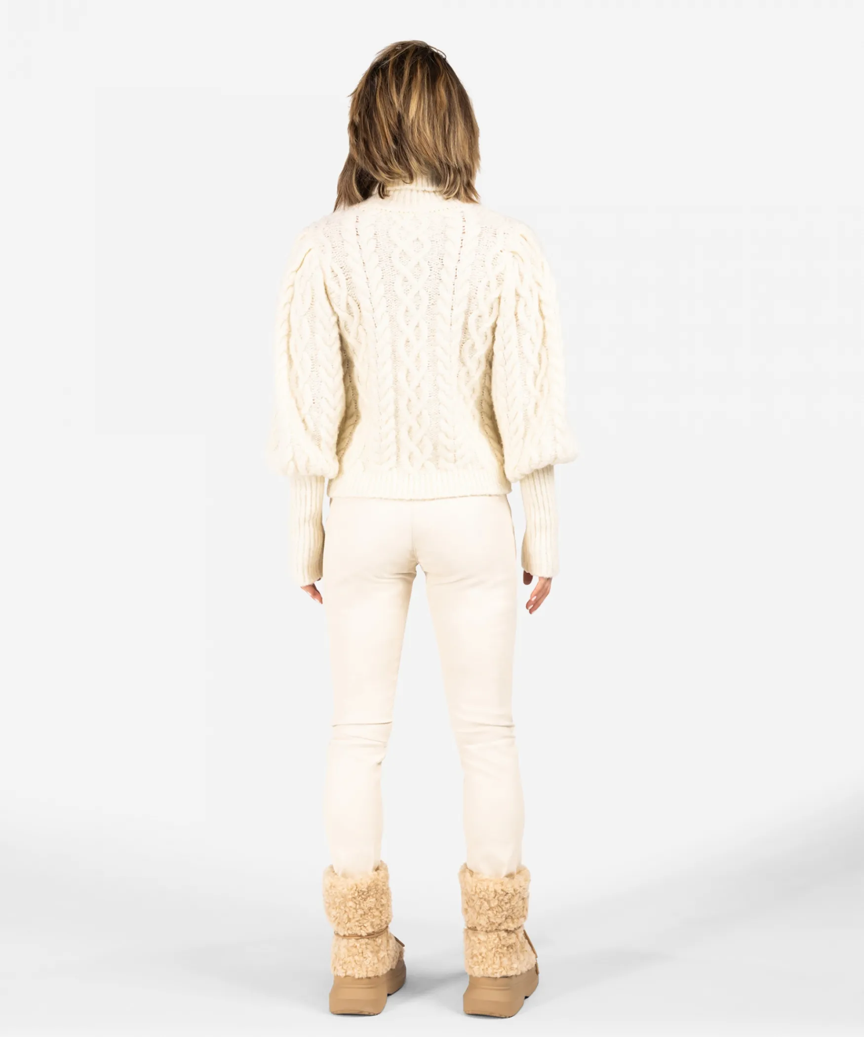 IBANA Texany | < Trui | Coltrui