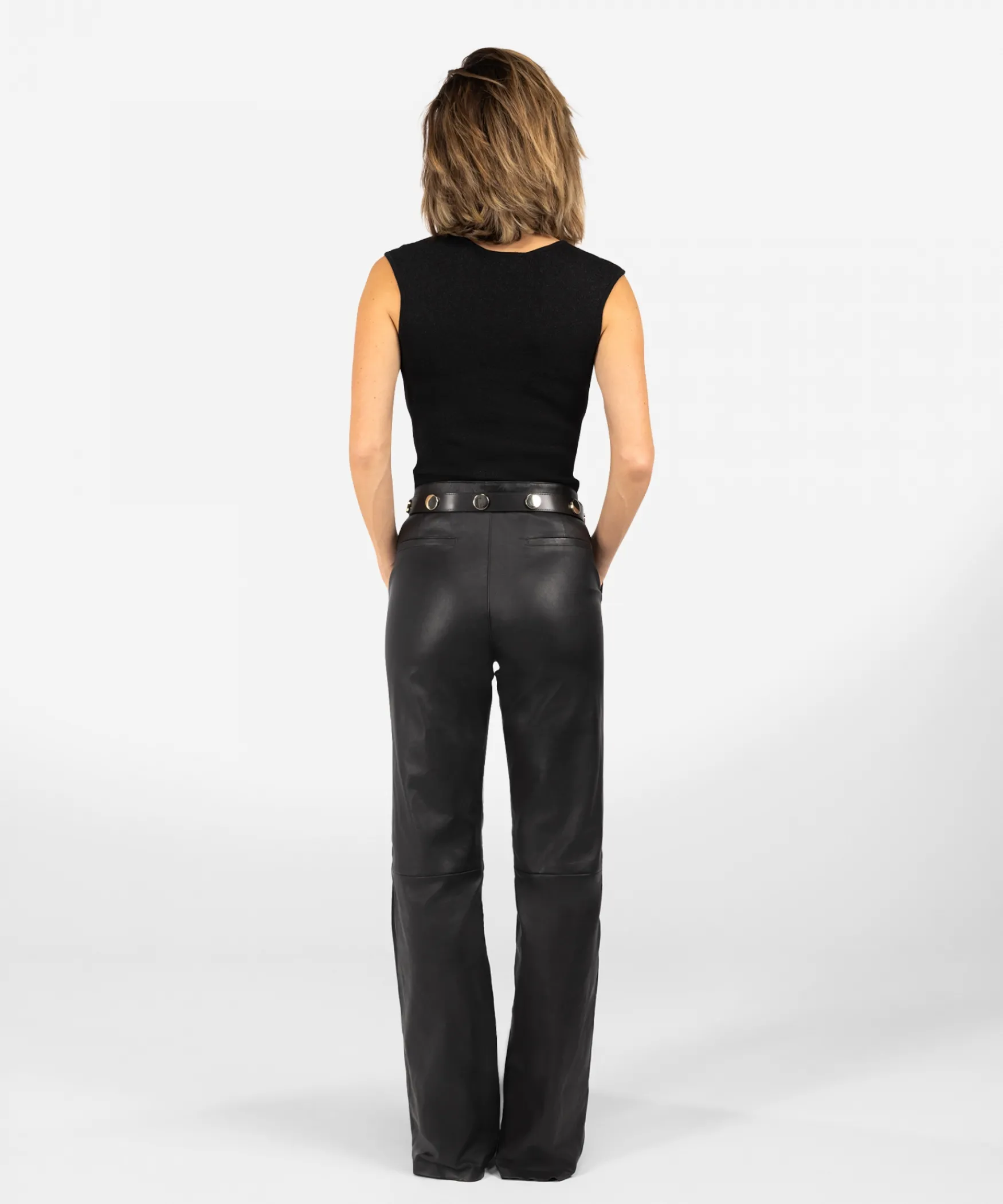 IBANA Trella | Black< Tops